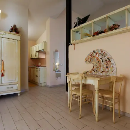 Lucciole Nella Nebbia Vakantiepark Stellata