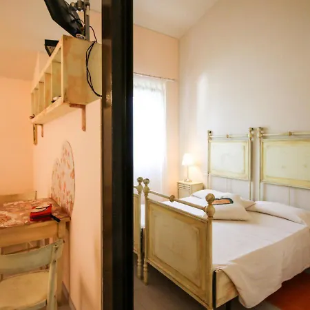 Ferienpark Lucciole Nella Nebbia 2*